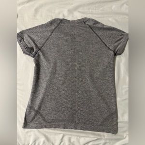 Lululemon swiftly tee